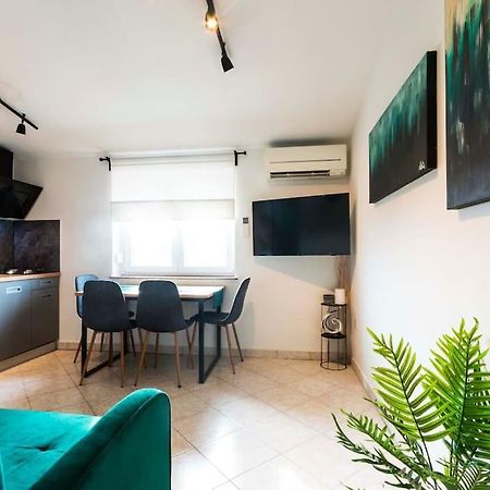 פאז'אנה Apartman Smaragd מראה חיצוני תמונה